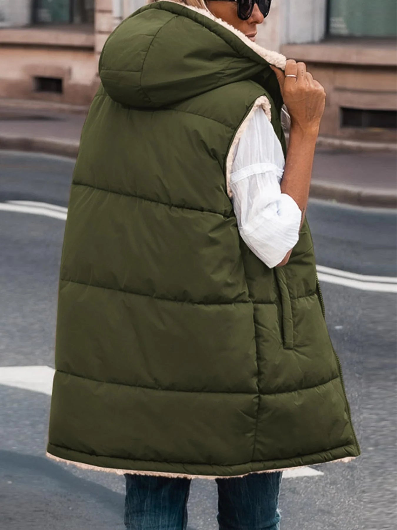 Chaleco Reversible NOLEA de Forro Polar • Cremallera frontal • Súper cálido, suave, con capucha y bolsillos.