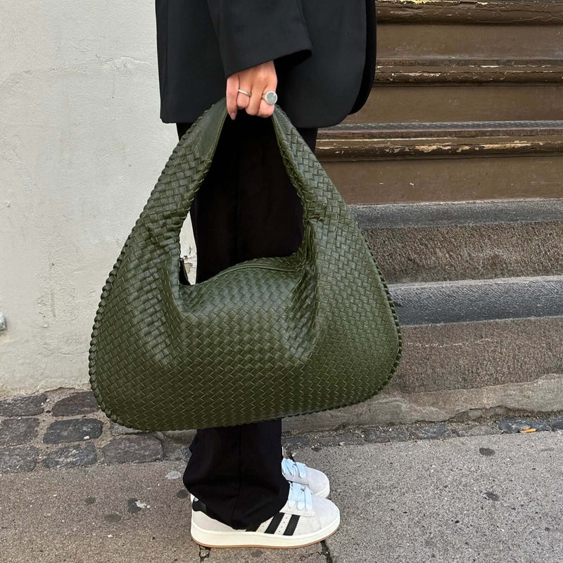 Nolea Oversized Knit