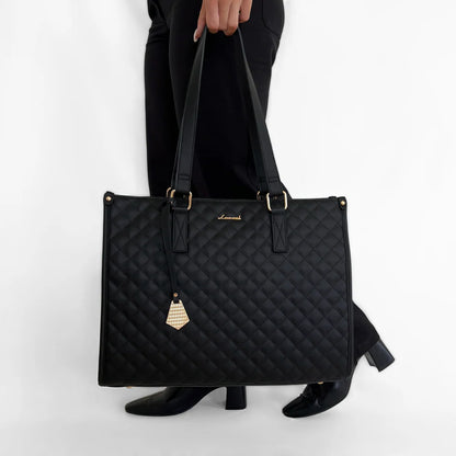 Multifunctional Bag with Insulated Compartment – Stylish, Secure, and Efficient