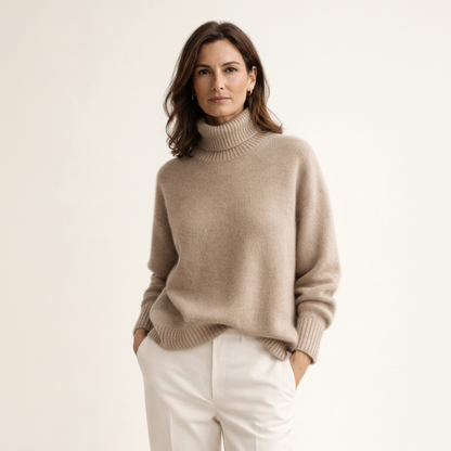 Suéter cuello alto suave