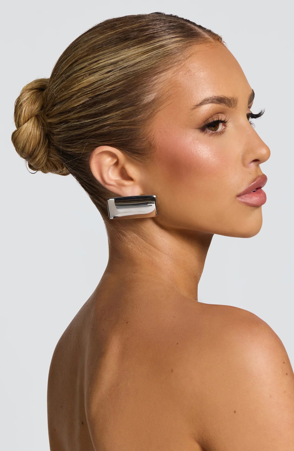 VIVI | Pendientes Gold elegantes de diseño